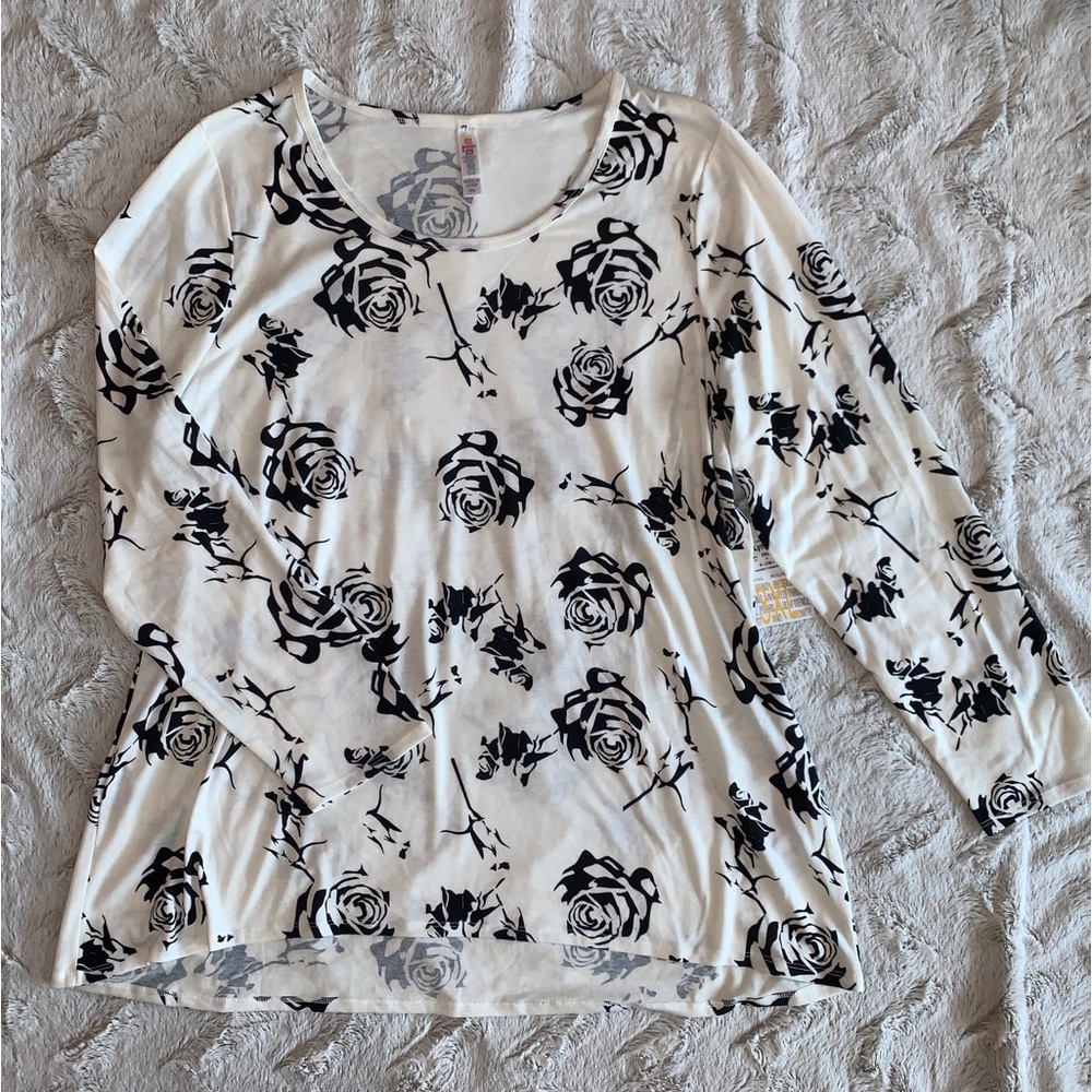 NWT - LuLaRoe Floral Top